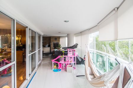 Varanda gourmet de apartamento à venda com 2 quartos, 260m² em Alphaville Empresarial, Barueri