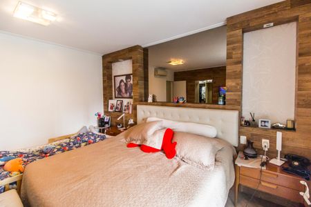 Apartamento à venda com 260m², 2 quartos e 4 vagasSuíte 2