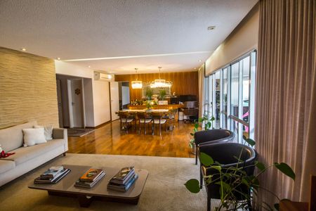 Apartamento à venda com 260m², 2 quartos e 4 vagasSala 