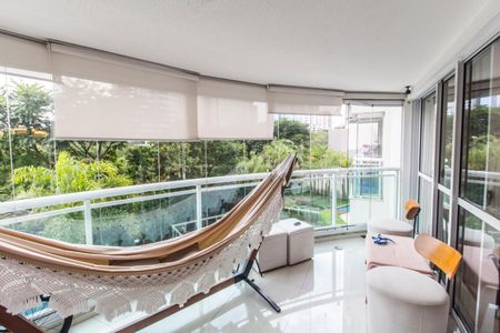 Varanda gourmet de apartamento à venda com 2 quartos, 260m² em Alphaville Empresarial, Barueri