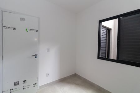 Quarto 1 de apartamento para alugar com 1 quarto, 41m² em Vila Jacuí, São Paulo