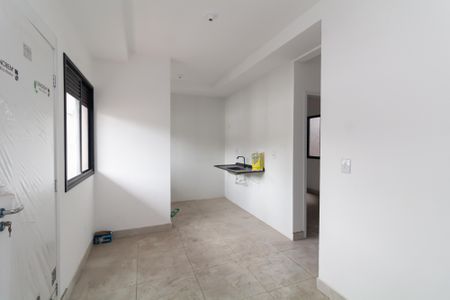 Sala/Cozinha de apartamento para alugar com 2 quartos, 40m² em Vila Jacuí, São Paulo