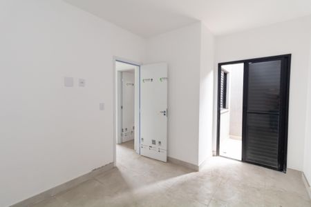 Quarto 1 de apartamento para alugar com 2 quartos, 40m² em Vila Jacuí, São Paulo
