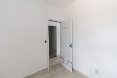 Quarto 1Quarto 2 de apartamento para alugar com 2 quartos, 38m² em Vila Jacuí, São Paulo