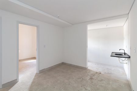 Sala/Cozinha de apartamento para alugar com 2 quartos, 40m² em Vila Jacuí, São Paulo