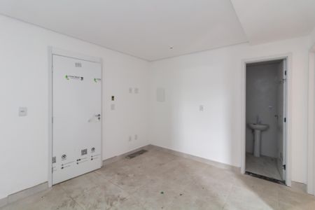 Sala/Cozinha de apartamento para alugar com 2 quartos, 40m² em Vila Jacuí, São Paulo