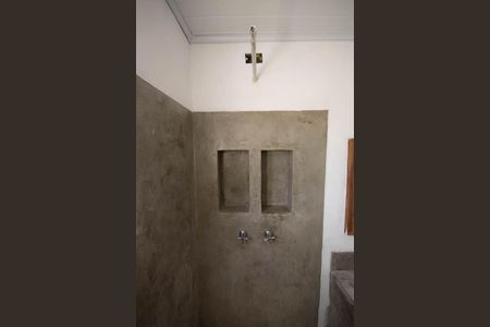 Casa para alugar com 60m², 2 quartos e sem vagaBanheiro 