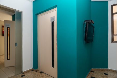 Apartamento para alugar com 38m², 1 quarto e 1 vagaÁrea comum - Elevador