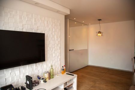 Sala de apartamento para alugar com 2 quartos, 54m² em Jardim Promissão, São Paulo