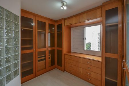 Apartamento para alugar com 97m², 2 quartos e 3 vagasCloset da suíte