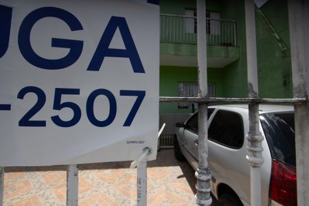 Casa para alugar com 80m², 2 quartos e 1 vagaPlaca