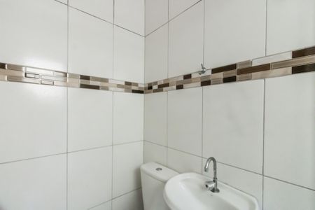 Casa para alugar com 80m², 2 quartos e 1 vagaBanheiro