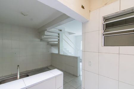 Casa para alugar com 80m², 2 quartos e 1 vagaÁrea de Serviço