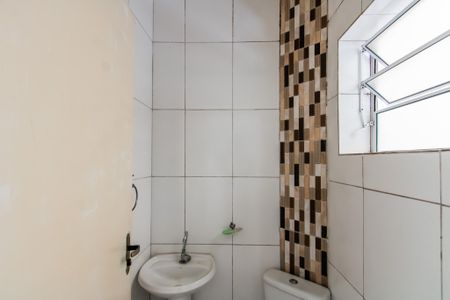 Lavabo de casa para alugar com 2 quartos, 80m² em Vila Rio Branco, São Paulo