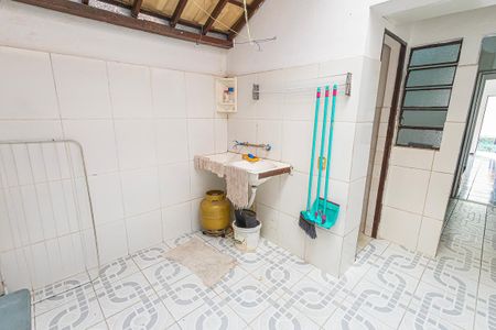 area privativa e de serviço de apartamento para alugar com 2 quartos, 65m² em Itapoã, Belo Horizonte