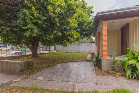 Casa à venda com 100m², 1 quarto e sem vagaÁrea externa/Frente da Casa