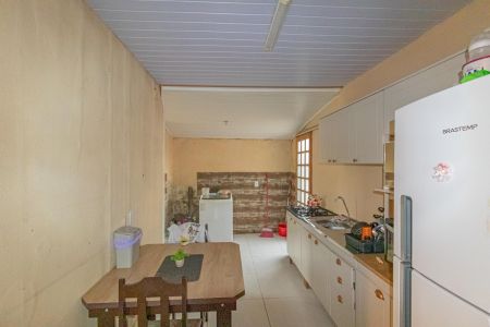 Cozinha  de casa à venda com 1 quarto, 100m² em Olaria, Canoas