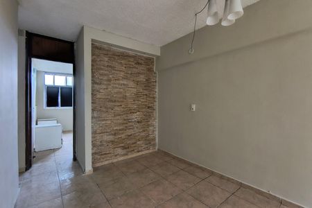 Sala de apartamento para alugar com 2 quartos, 54m² em Taquara, Rio de Janeiro