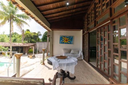 Casa à venda com 1100m², 4 quartos e sem vaga Casa à venda com 1100m², 4 quartos e sem vagaÁrea externa
