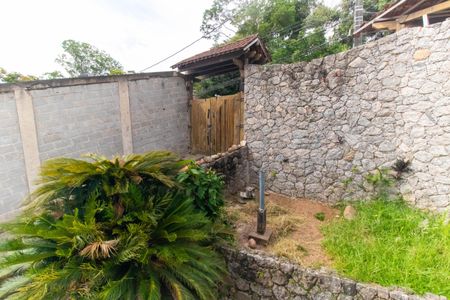 Casa à venda com 1100m², 4 quartos e sem vaga Casa à venda com 1100m², 4 quartos e sem vagaVista do Quarto 2