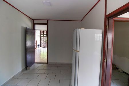 Casa à venda com 1100m², 4 quartos e sem vaga Casa à venda com 1100m², 4 quartos e sem vagaCozinha
