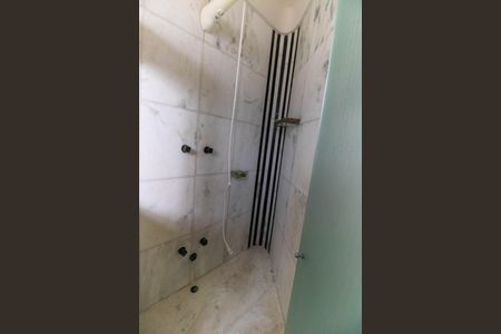 Casa à venda com 1100m², 4 quartos e sem vaga Casa à venda com 1100m², 4 quartos e sem vagaBanheiro da Suíte 2