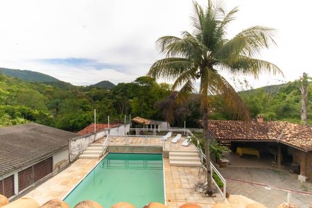 Casa à venda com 1100m², 4 quartos e sem vaga Casa à venda com 1100m², 4 quartos e sem vagaVista do Quarto 1