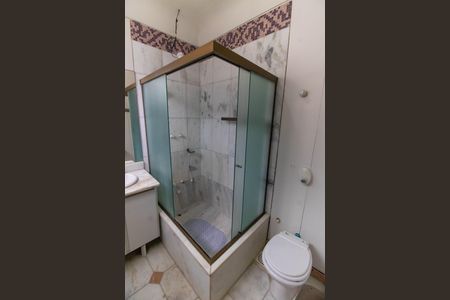 Casa à venda com 1100m², 4 quartos e sem vaga Casa à venda com 1100m², 4 quartos e sem vagaBanheiro da Suíte 1