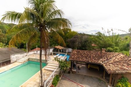 Casa à venda com 1100m², 4 quartos e sem vaga Casa à venda com 1100m², 4 quartos e sem vagaVista da Suíte 2