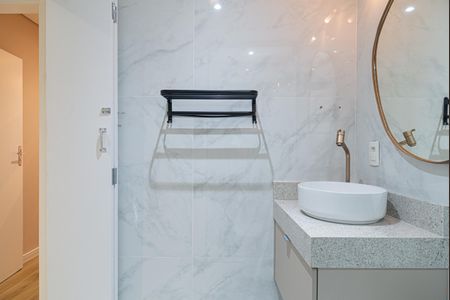 Apartamento para alugar com 49m², 1 quarto e sem vagaBanheiro