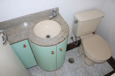 Apartamento para alugar com 100m², 2 quartos e 2 vagasLavabo