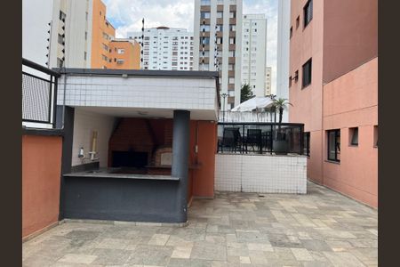 Apartamento para alugar com 100m², 2 quartos e 2 vagasÁrea comum - Churrasqueira