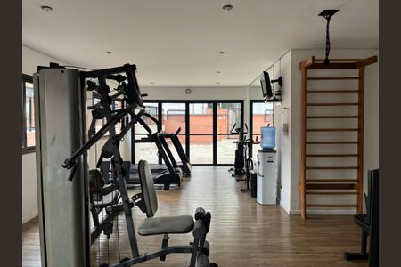 Apartamento para alugar com 100m², 2 quartos e 2 vagasÁrea comum - Academia