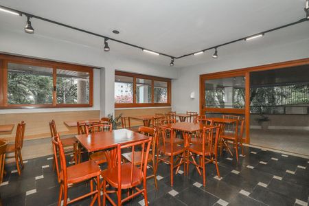 Apartamento para alugar com 100m², 3 quartos e 2 vagasÁrea comum - Salão de festas