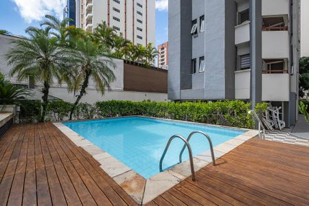 Apartamento à venda com 69m², 1 quarto e 1 vaga Apartamento à venda com 69m², 1 quarto e 1 vagaPiscina