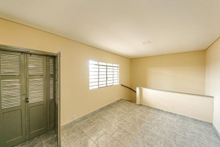 Sala de casa para alugar com 2 quartos, 100m² em Vila California, São Paulo