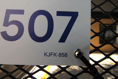 Plaquinha de kitnet/studio para alugar com 1 quarto, 30m² em Bosque dos Eucaliptos, São José dos Campos