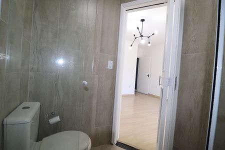 Apartamento à venda com 85m², 3 quartos e 2 vagasBanheiro Quarto 1 suíte