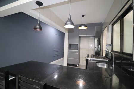 Apartamento à venda com 85m², 3 quartos e 2 vagasCozinha