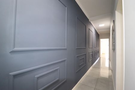 Apartamento à venda com 85m², 3 quartos e 2 vagasCorredor 