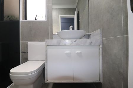 Apartamento à venda com 85m², 3 quartos e 2 vagasBanheiro 2