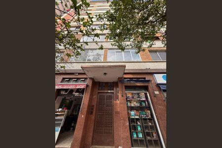 Fachada de apartamento à venda com 2 quartos, 75m² em Vila Buarque, São Paulo
