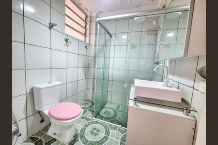 Apartamento para alugar com 72m², 2 quartos e sem vagaBanheiro