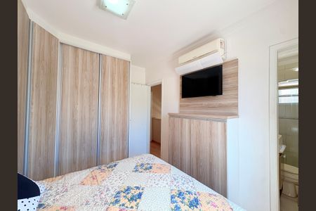 Casa de condomínio à venda com 110m², 3 quartos e 2 vagasSuíte