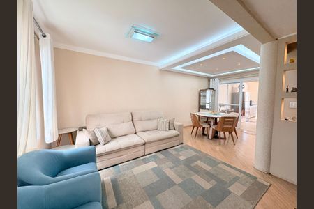 Sala de casa de condomínio à venda com 3 quartos, 110m² em Jardim Shangai, Jundiaí