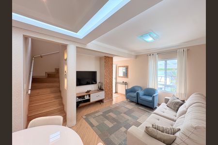 Sala de casa de condomínio à venda com 3 quartos, 110m² em Jardim Shangai, Jundiaí