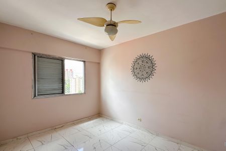 Apartamento para alugar com 96m², 3 quartos e 2 vagas Apartamento para alugar com 96m², 3 quartos e 2 vagasQuarto 2