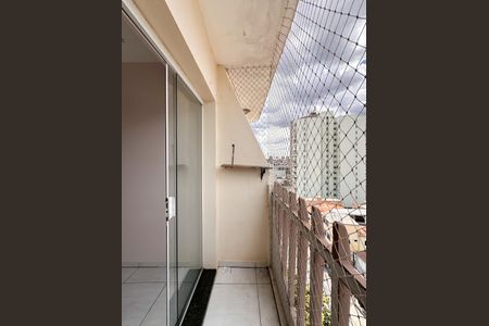 Apartamento para alugar com 96m², 3 quartos e 2 vagas Apartamento para alugar com 96m², 3 quartos e 2 vagasSacada