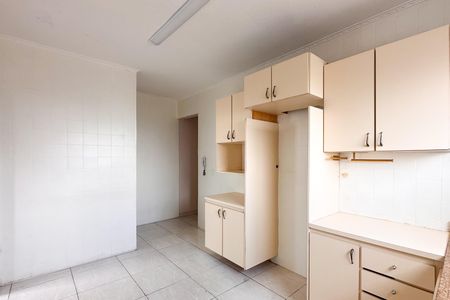 Apartamento para alugar com 96m², 3 quartos e 2 vagas Apartamento para alugar com 96m², 3 quartos e 2 vagasCozinha