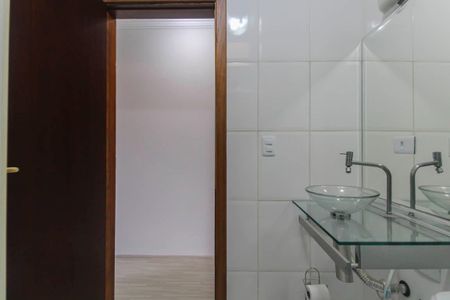 Casa de condomínio à venda com 73m², 2 quartos e 1 vagaBanheiro